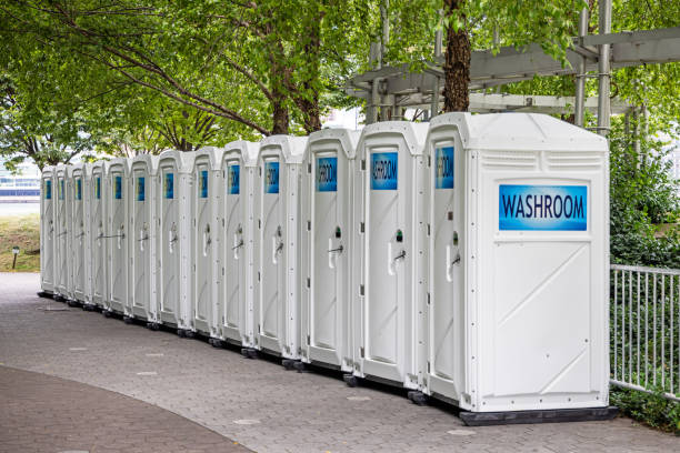 Best Portable restroom trailer rental  in Thomasville, AL